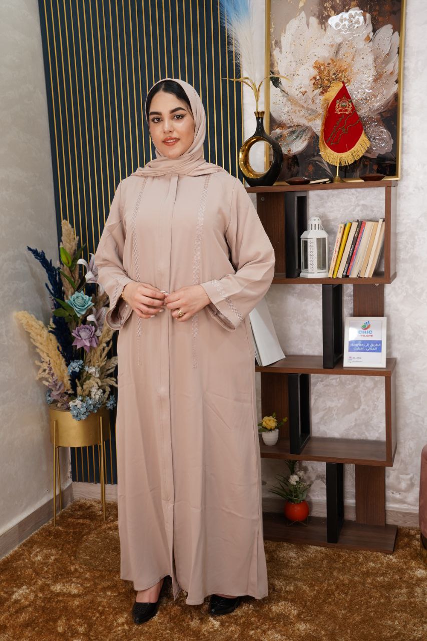 ✨ عباية إماراتية بالفولار بتفاصيل فاخرة ✨